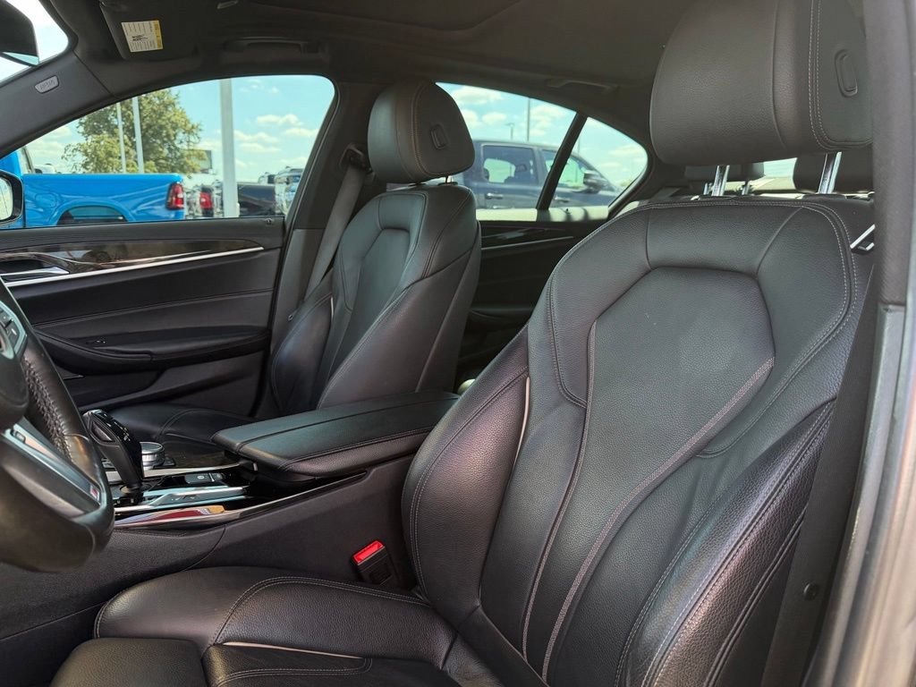 Used 2018 BMW 540i xDrive AWD/4WD image 21
