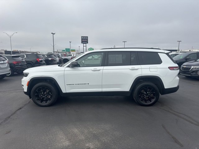 Used 2024 Jeep Grand Cherokee L Laredo image 8