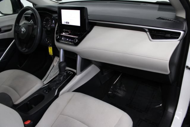Used 2023 Toyota Corolla Cross L FWD image 22