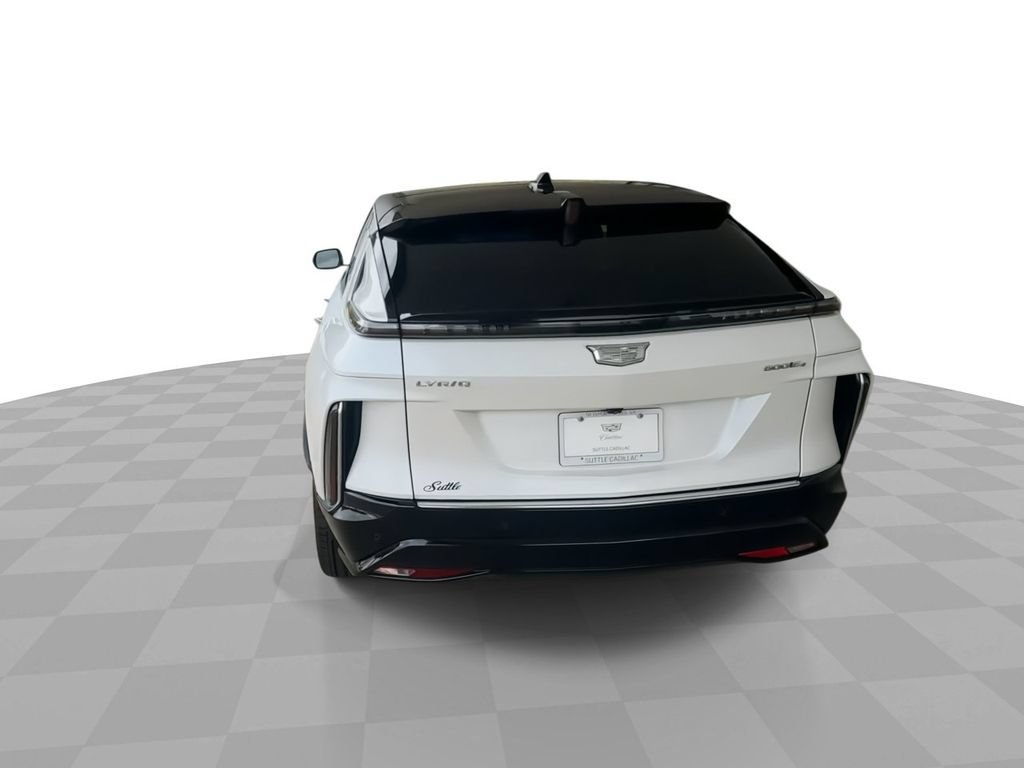 Certified 2025 Cadillac Lyriq Luxury AWD/4WD image 7