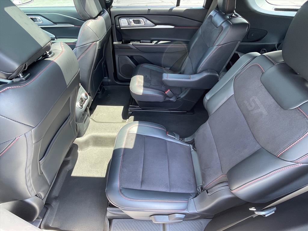 Used 2025 Ford Explorer ST AWD/4WD image 27