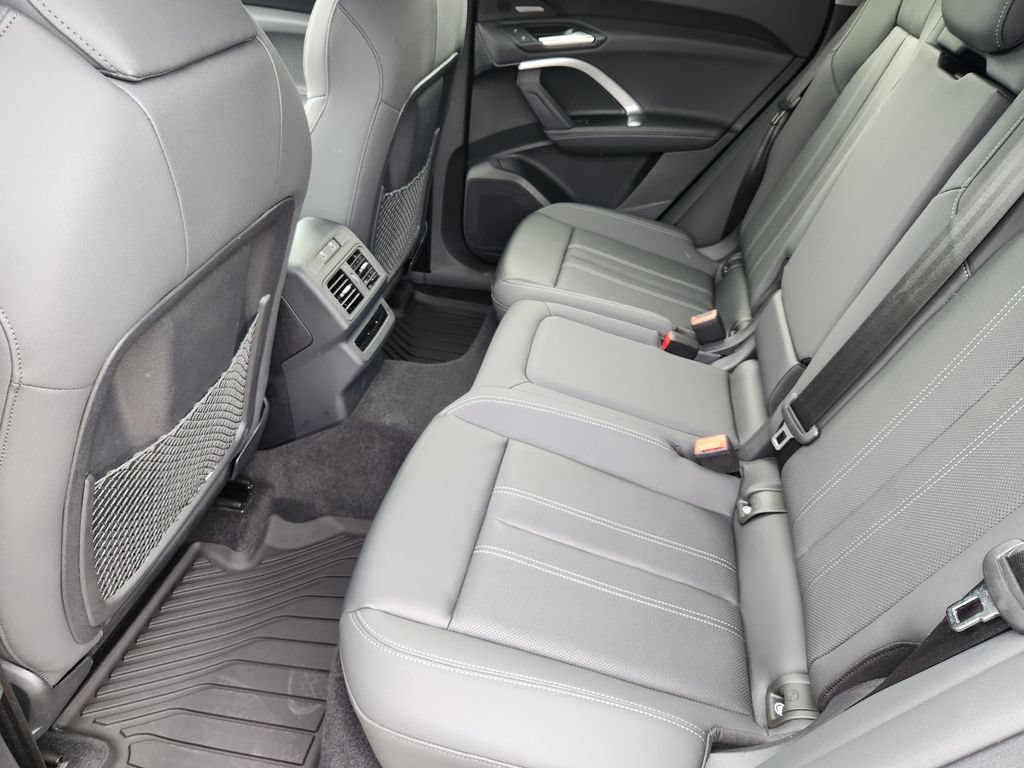 Certified 2025 Audi Q5 Premium Plus w/ Premium Plus AWD/4WD image 34
