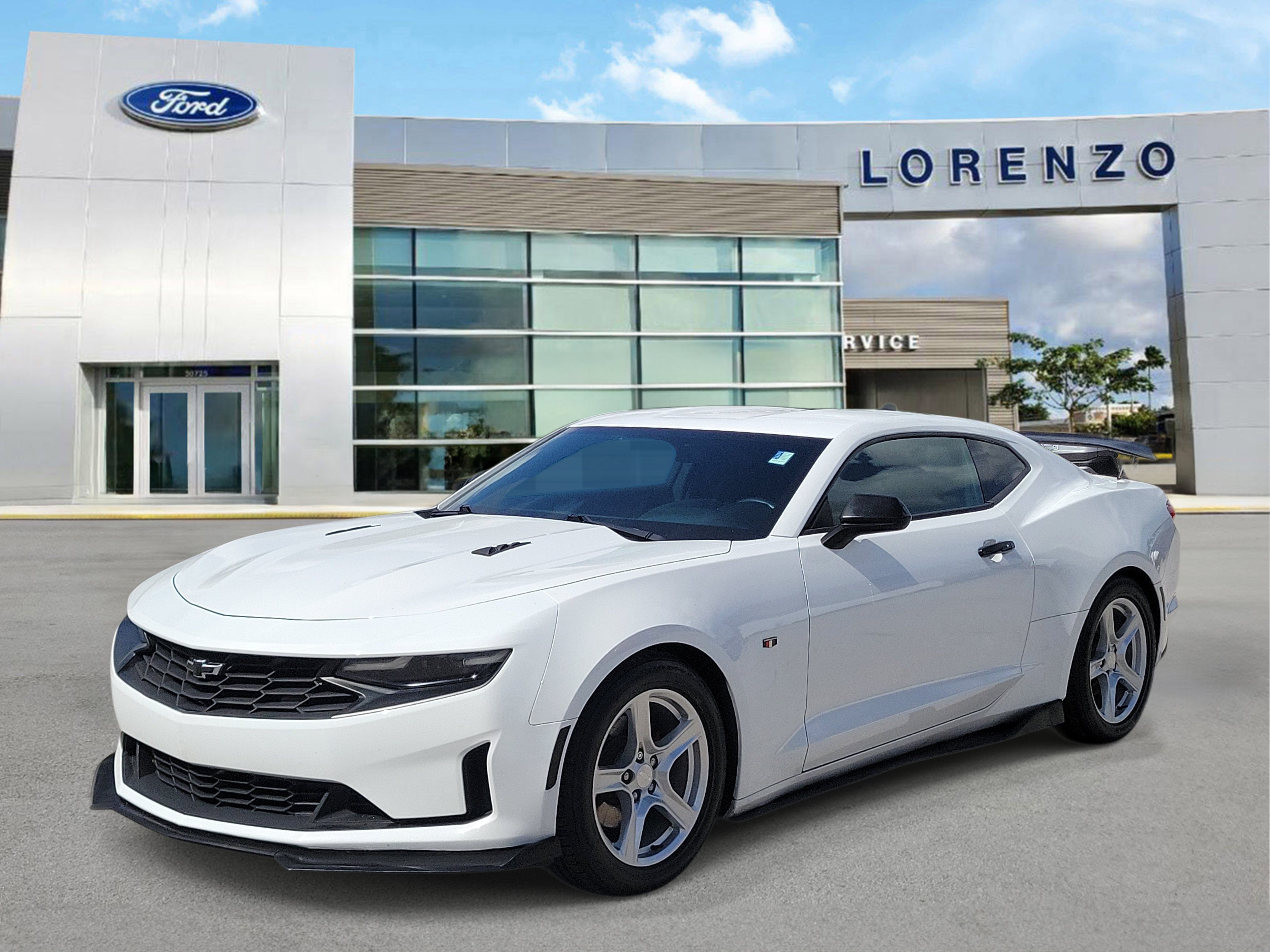 Used 2021 Chevrolet Camaro LT RWD image 1