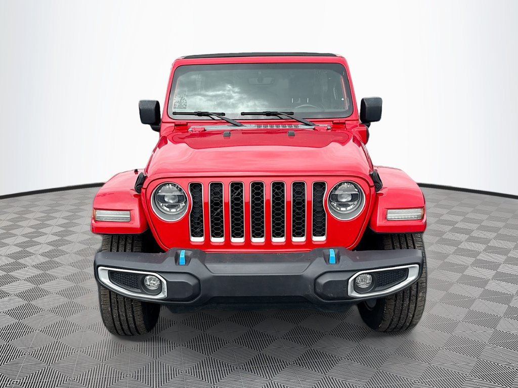 Certified 2022 Jeep Wrangler Unlimited Sahara AWD/4WD image 2
