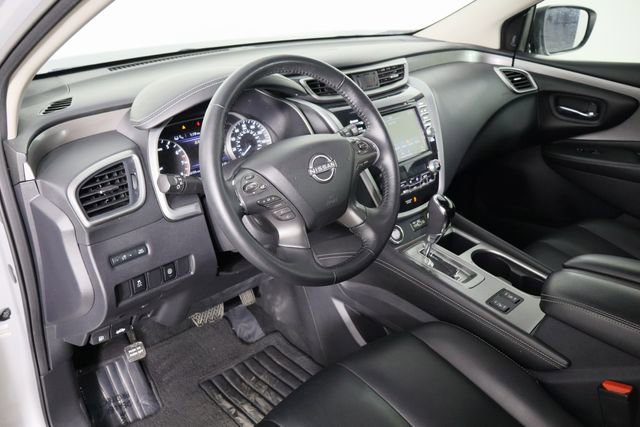 Used 2023 Nissan Murano SV image 27