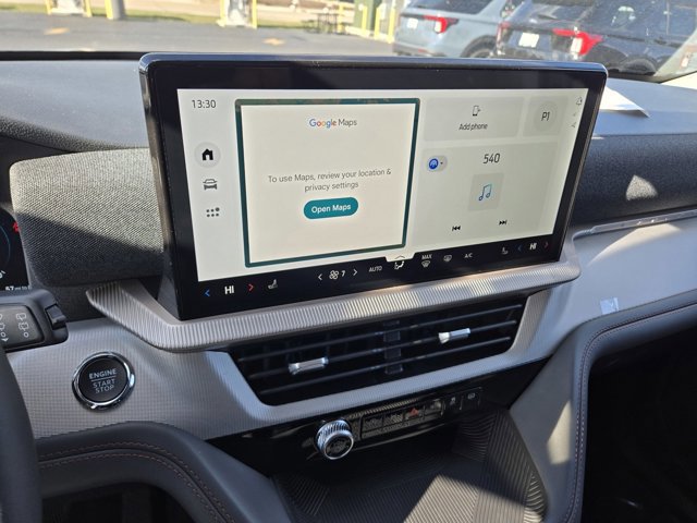 New 2026 Ford Explorer Active image 7