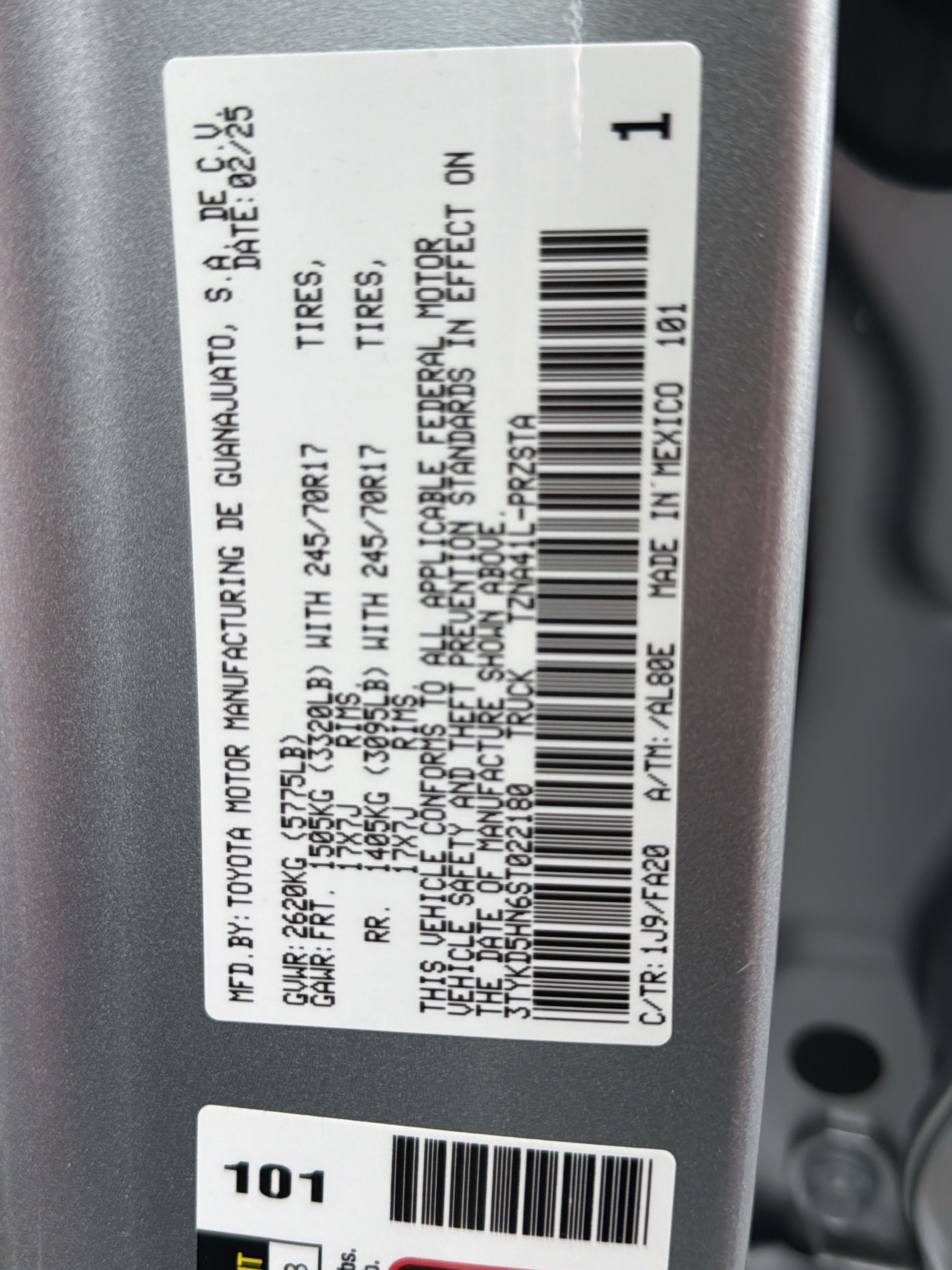 Used 2025 Toyota Tacoma SR RWD image 30
