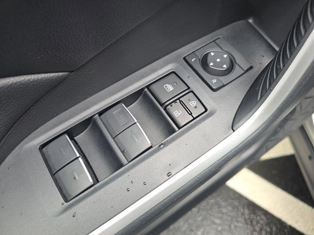 Used 2024 Toyota RAV4 XLE w/ Convenience Package image 21