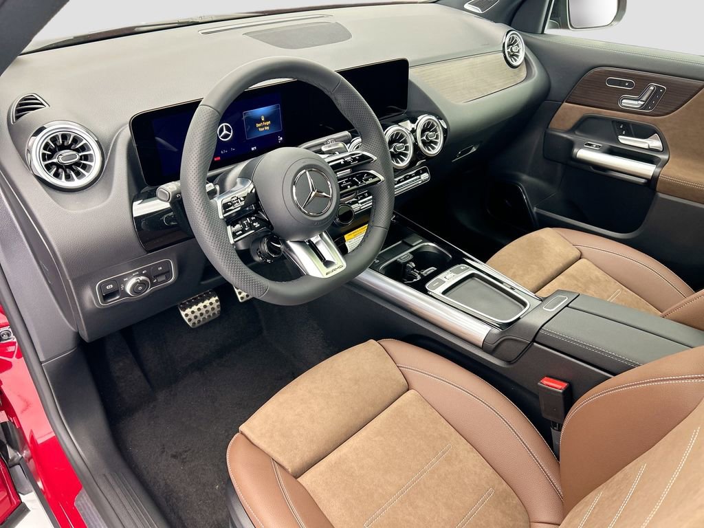 New 2026 Mercedes-Benz GLA 35 AMG 4MATIC image 9
