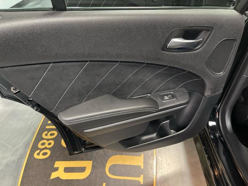 Used 2014 Dodge Charger SRT8 w/ Harman/Kardon Audio Group RWD image 38