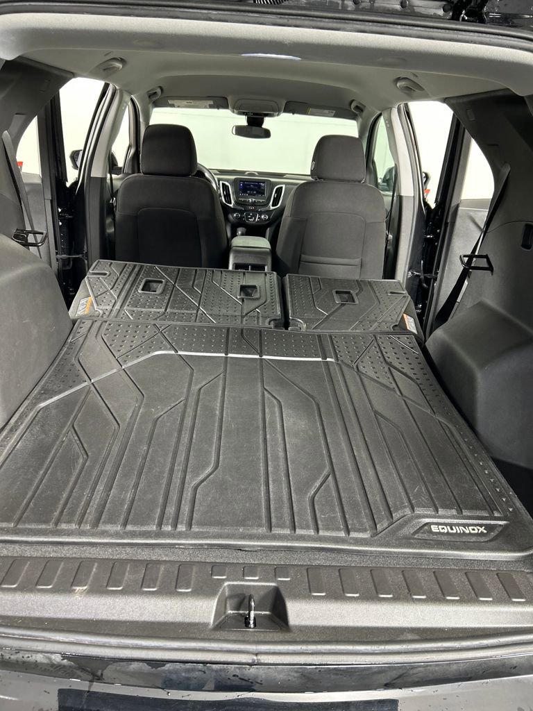 Used 2022 Chevrolet Equinox LT w/ LPO, Floor Liner Package image 21