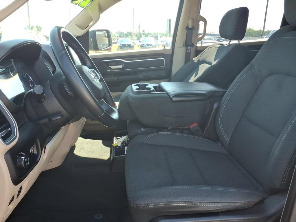 Used 2020 RAM 1500 Big Horn AWD/4WD image 18