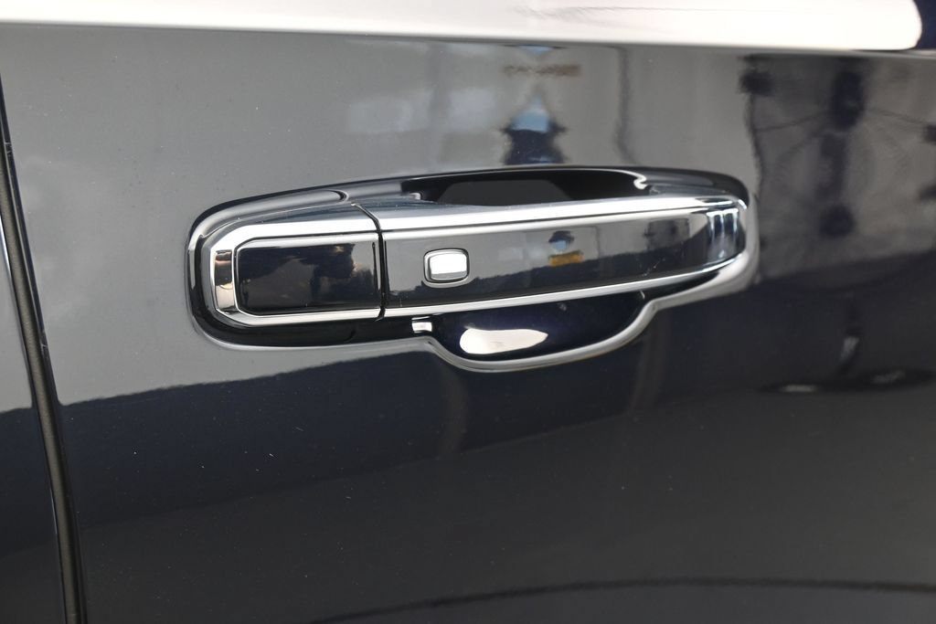 Used 2023 Chevrolet Tahoe High Country RWD image 50