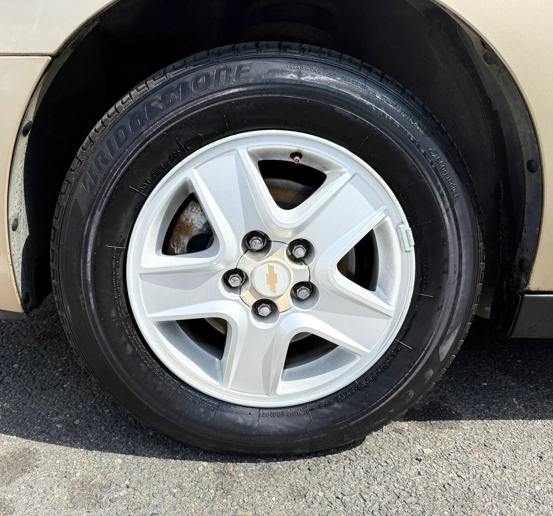 Used 2004 Chevrolet Malibu LS w/ Preferred Equipment Group FWD image 38
