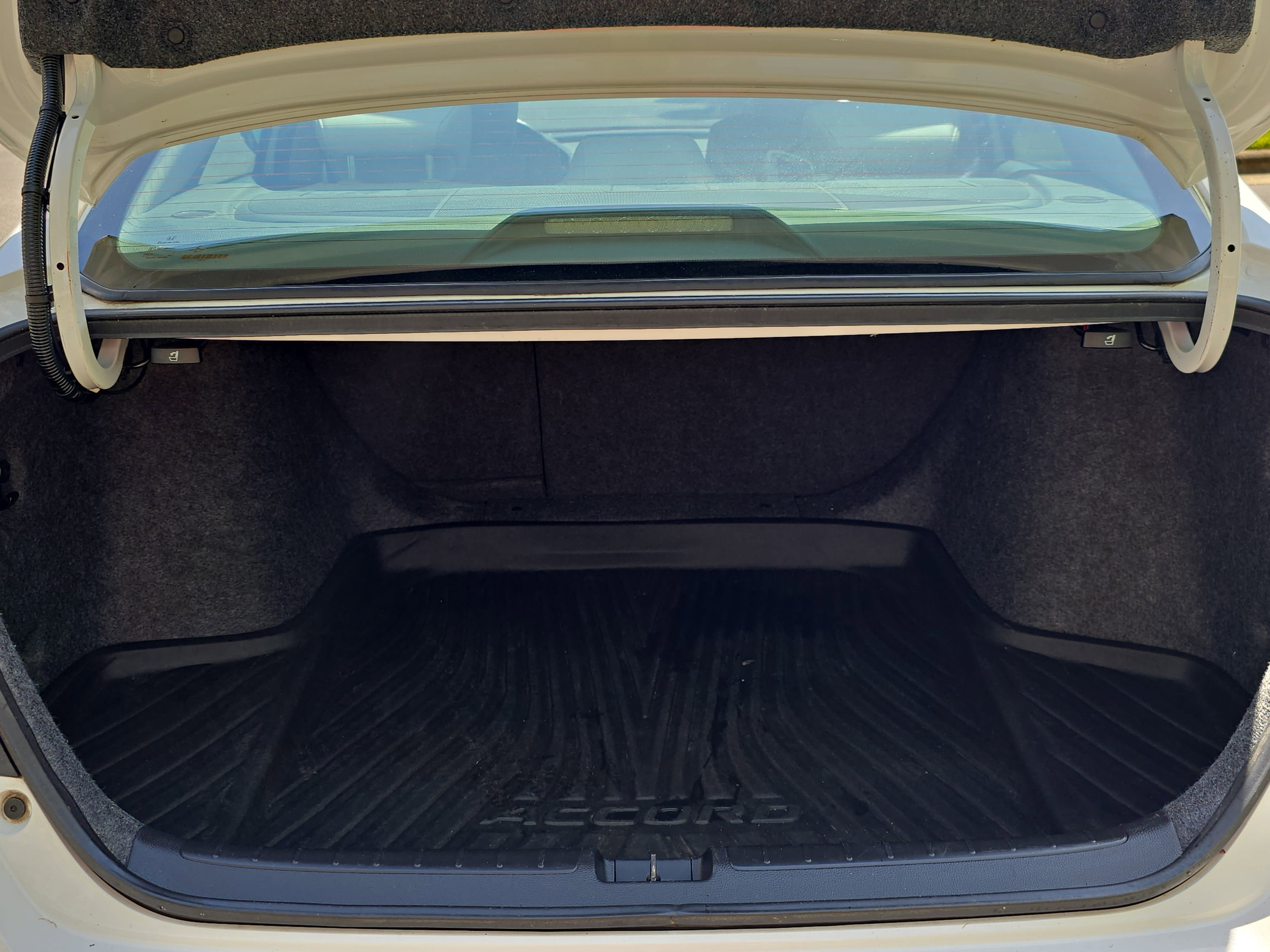 Used 2021 Honda Accord Touring image 13
