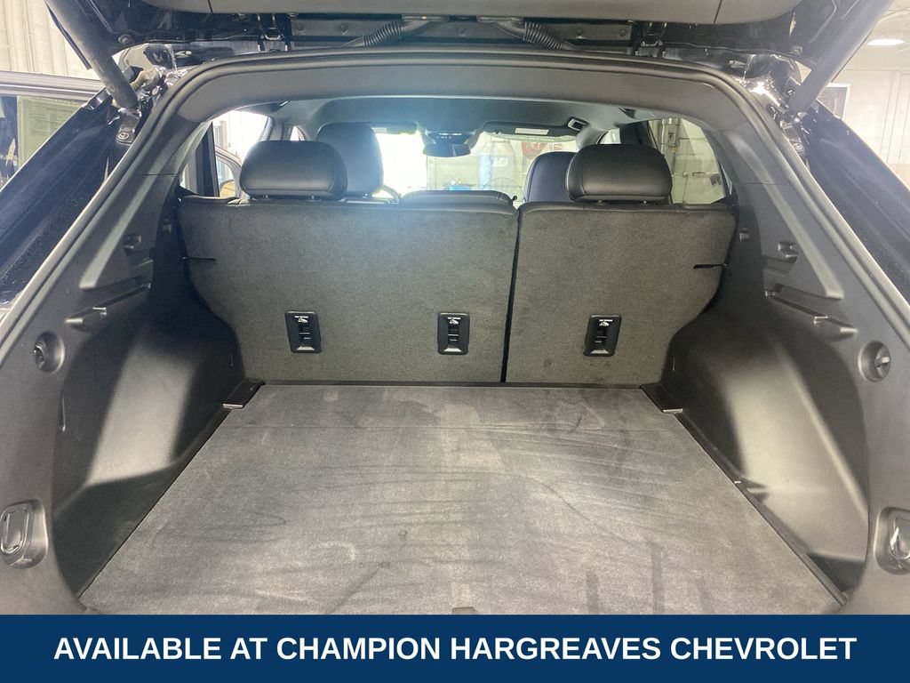 Certified 2024 Chevrolet Equinox EV RS FWD image 34