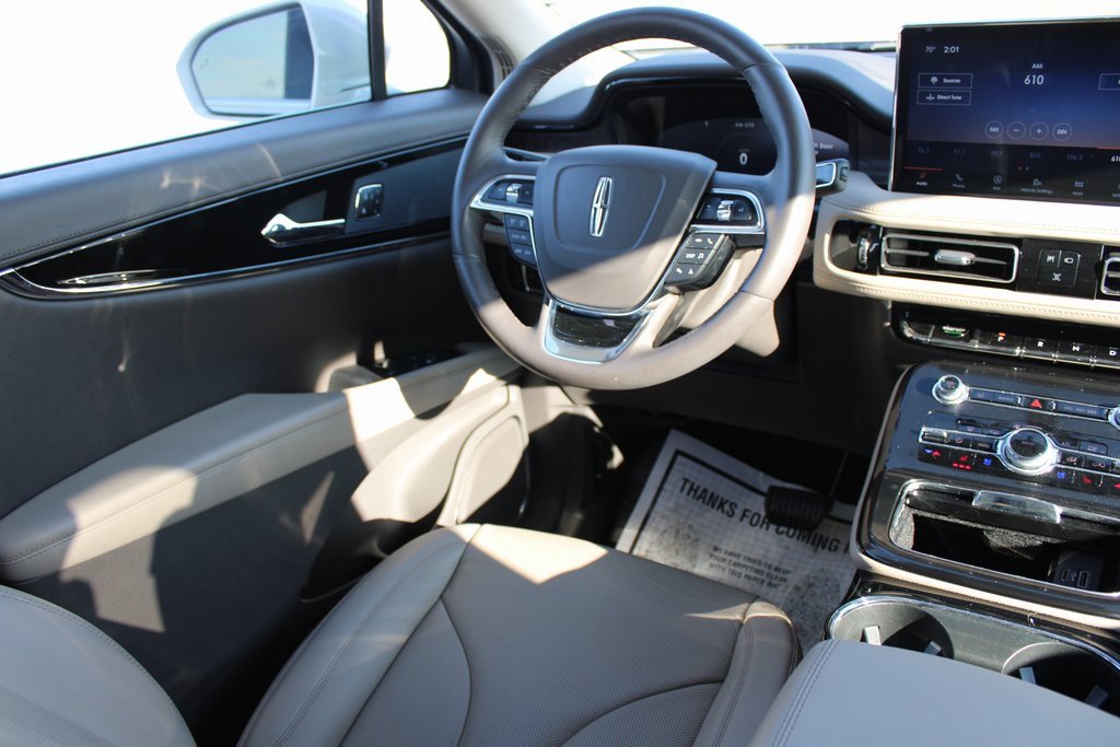 Used 2023 Lincoln Nautilus Reserve w/ Cargo Utility Package image 34