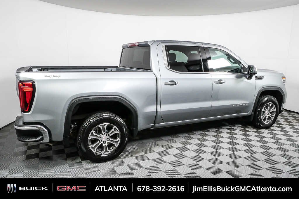 Used 2025 GMC Sierra 1500 SLT AWD/4WD image 26