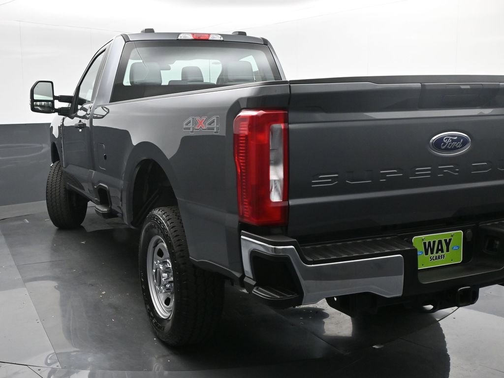 Used 2024 Ford F350 XL w/ XL Chrome Package image 4