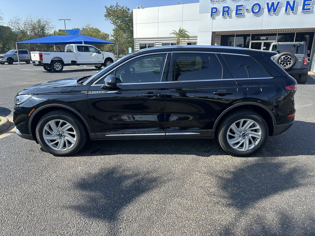 Used 2022 Lincoln Corsair FWD image 3