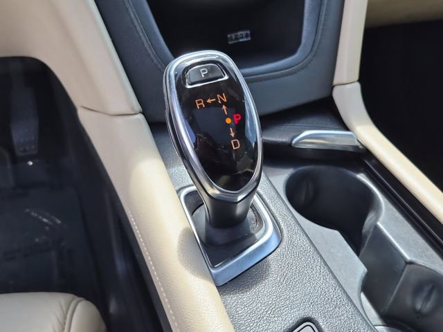 Used 2018 Cadillac XT5 Luxury w/ Driver Awareness Package image 30