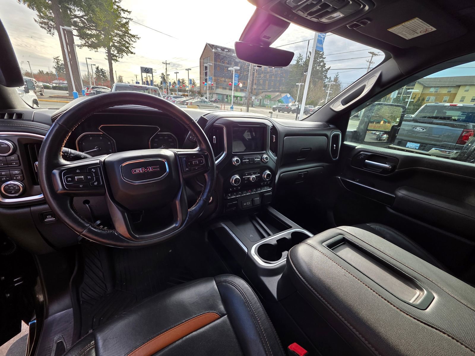 Used 2022 GMC Sierra 2500 AT4 w/ AT4 Premium Plus Package image 12