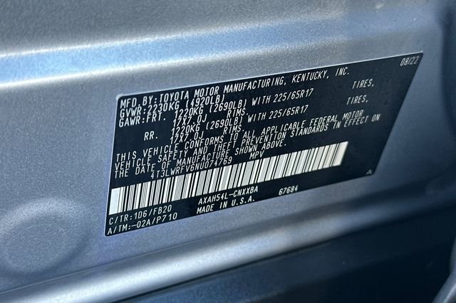 Used 2022 Toyota RAV4 LE image 27