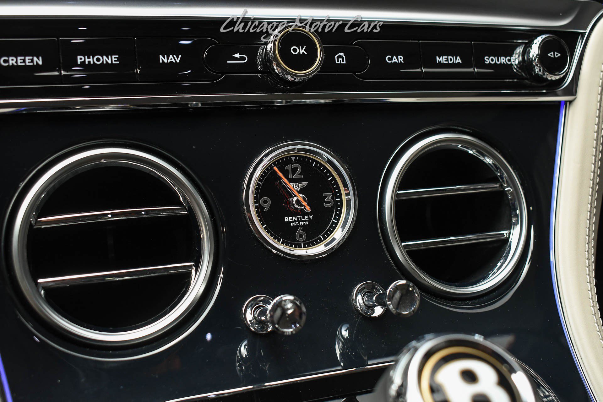 Used 2020 Bentley Continental GT V8 First Edition AWD/4WD image 19