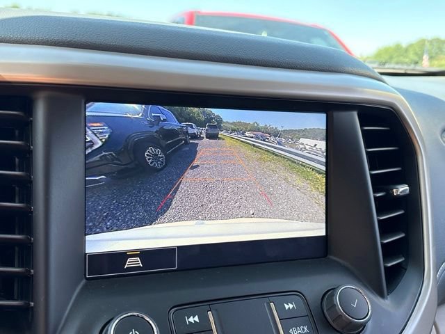 Used 2023 GMC Acadia Denali AWD/4WD image 17