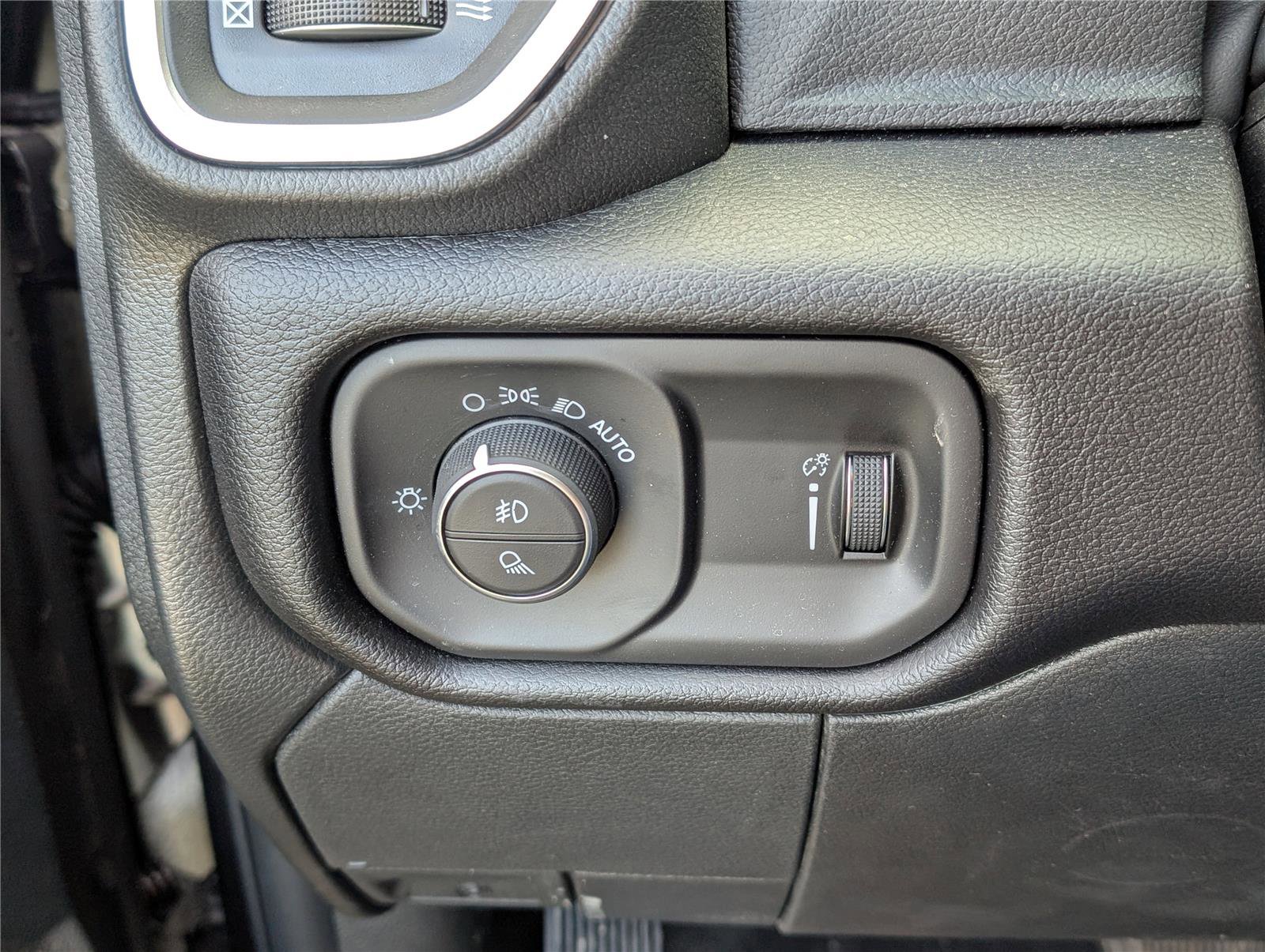 New 2026 RAM 3500 Big Horn image 16