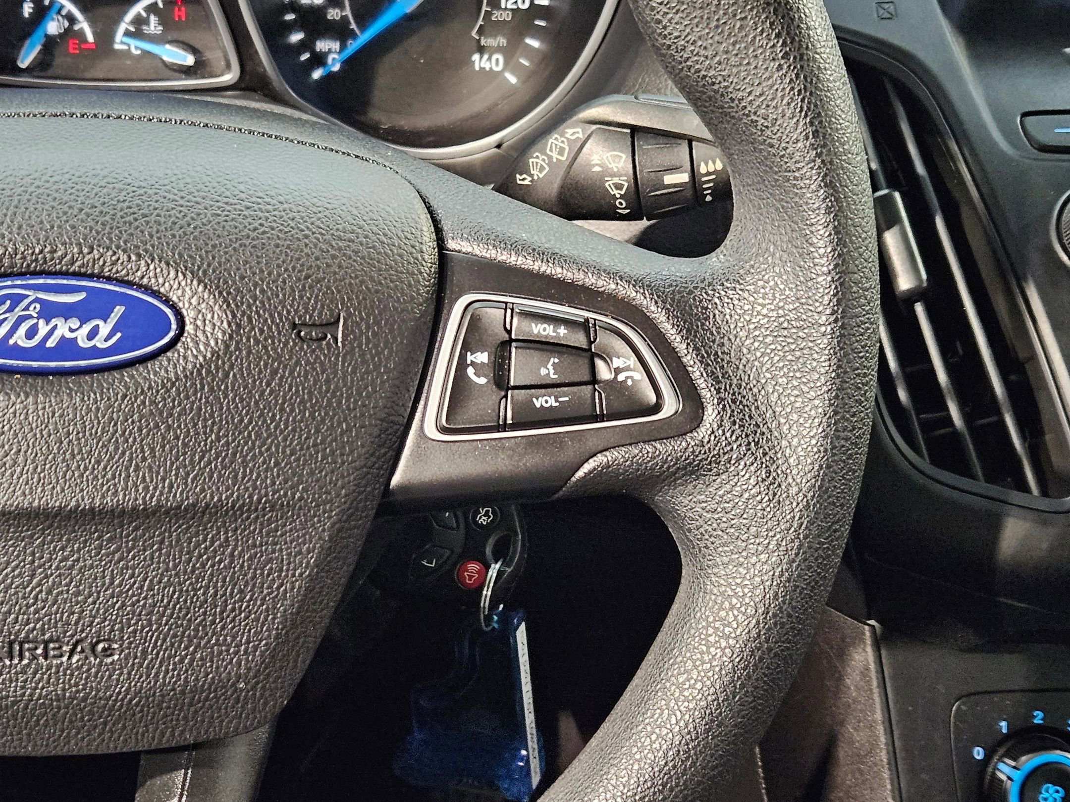 Used 2017 Ford Focus SE FWD image 27