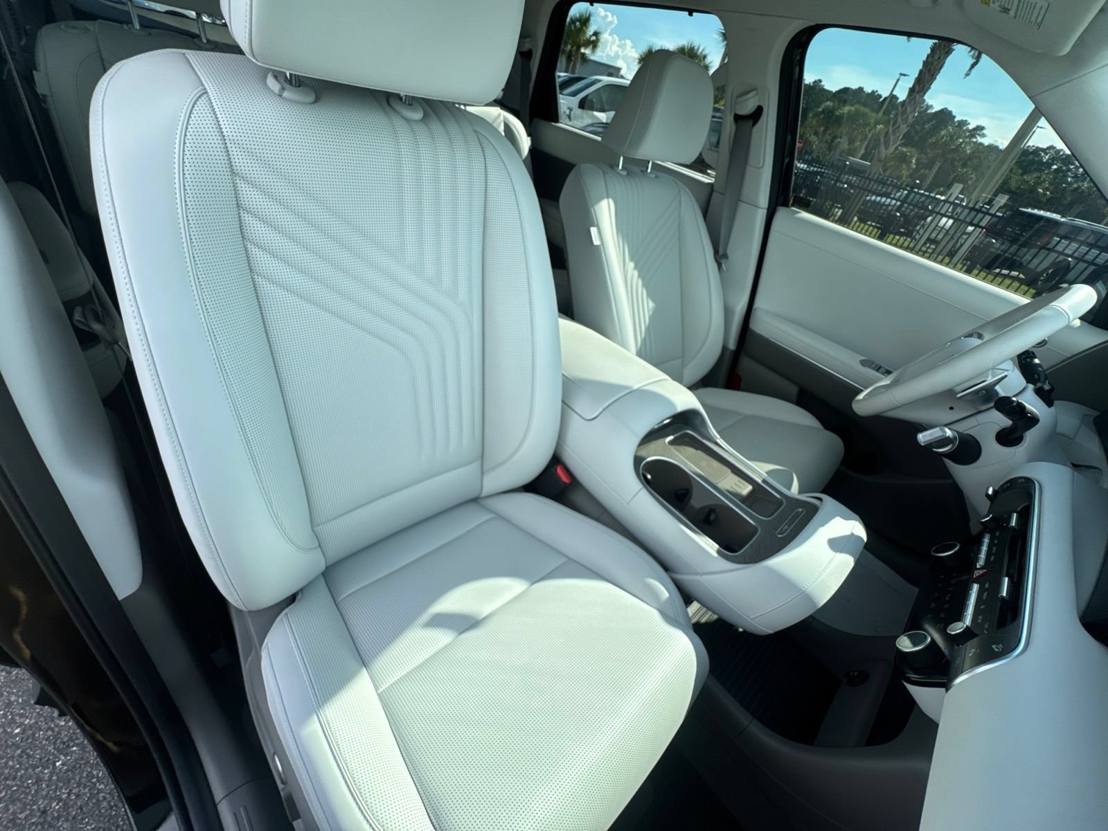 Used 2026 Hyundai Palisade SEL Premium AWD/4WD image 16