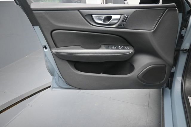 Used 2024 Volvo S60 B5 Core FWD image 20