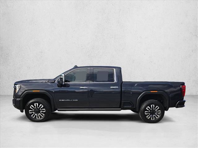 Used 2024 GMC Sierra 3500 Denali Ultimate image 8