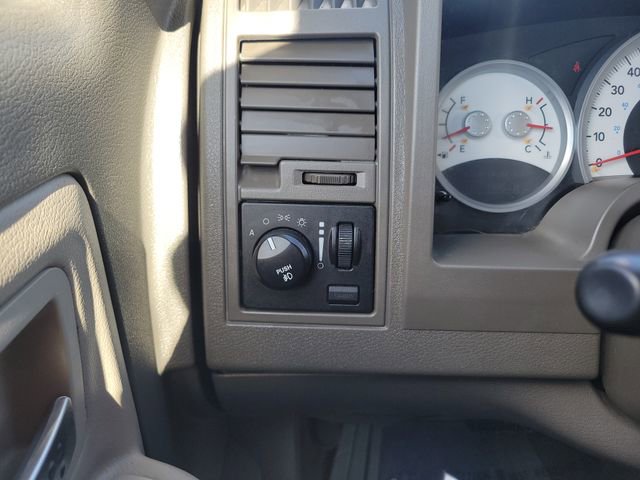 Used 2005 Dodge Dakota Laramie w/ Trailer Tow Group AWD/4WD image 23