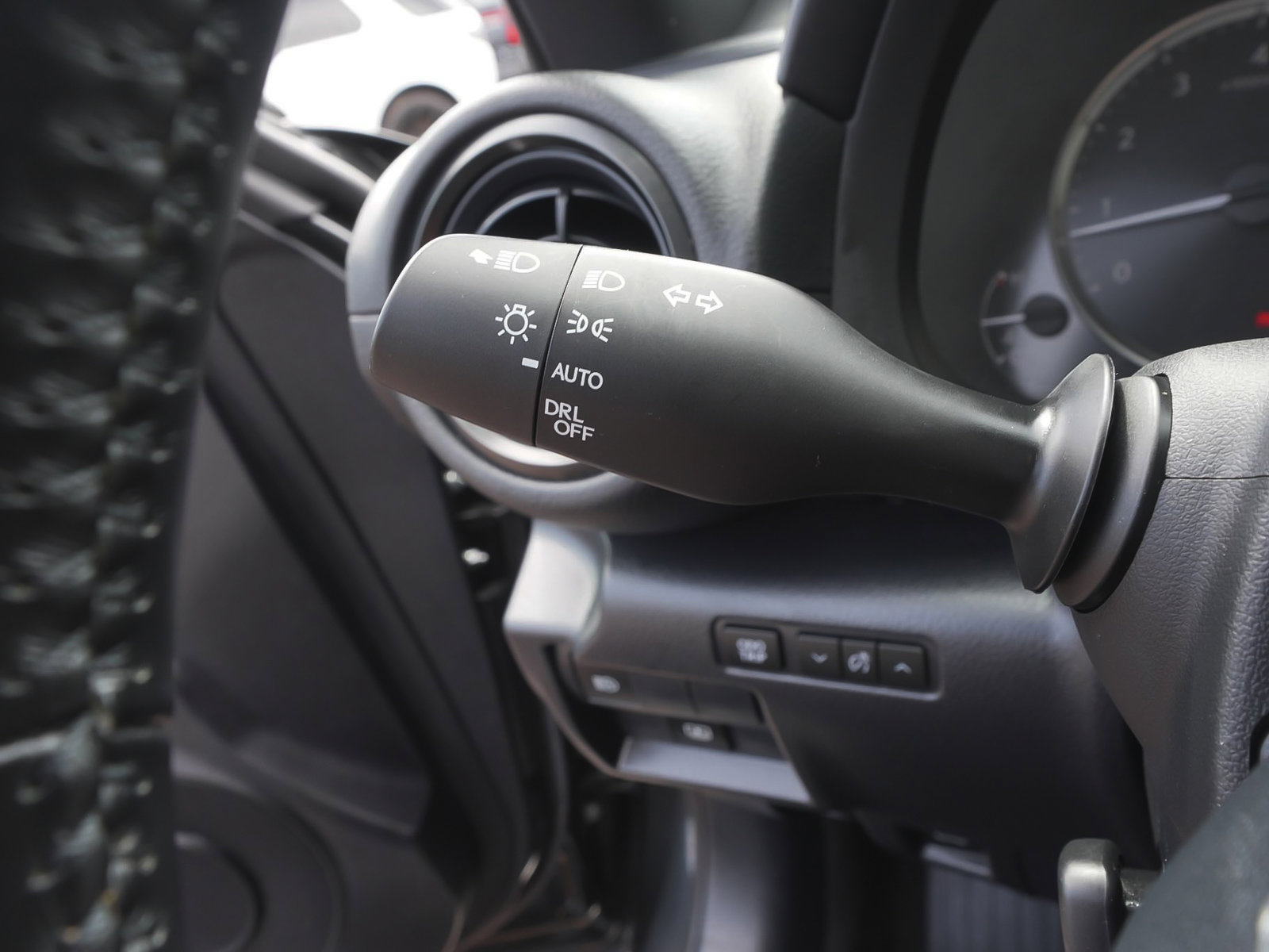 Used 2023 Lexus IS 300 AWD w/ Premium Package image 21