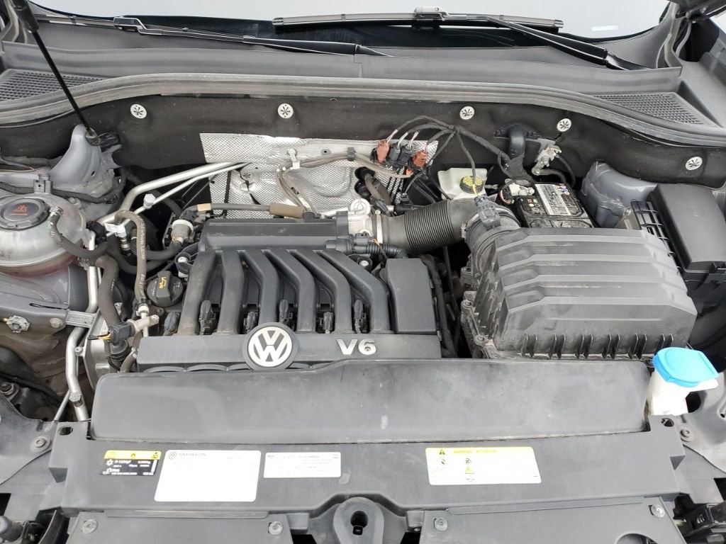 Used 2021 Volkswagen Atlas Cross Sport SE image 13