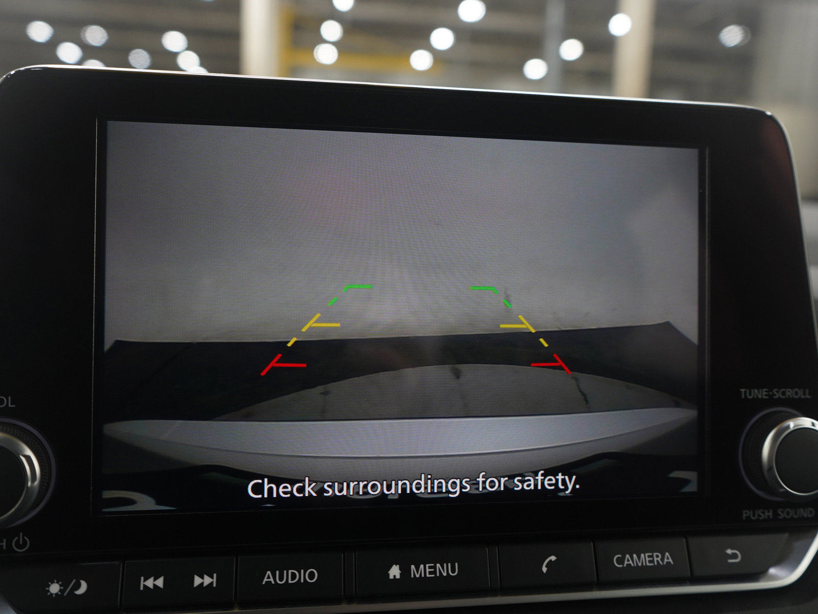 Used 2025 Nissan Rogue SV image 30