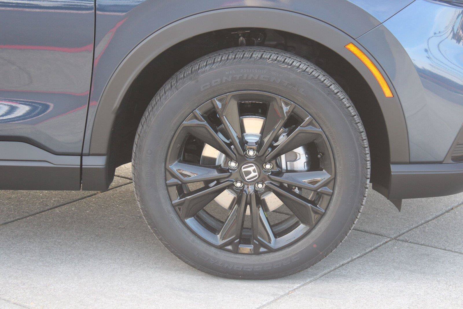 New 2027 Honda CR-V Sport Touring image 9