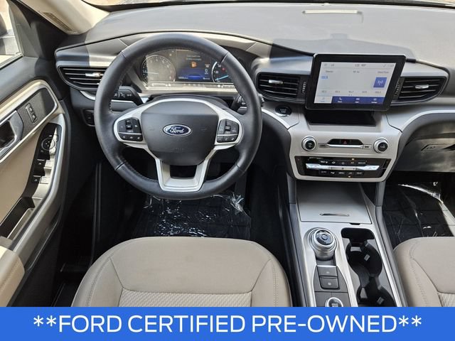 Used 2023 Ford Explorer XLT AWD/4WD image 24