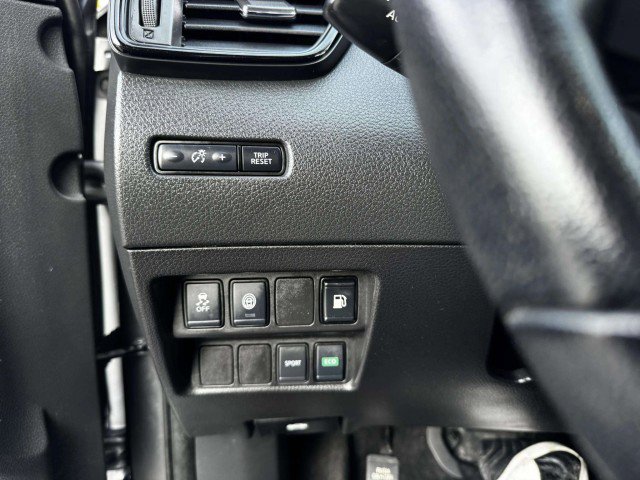 Used 2020 Nissan Rogue S w/ Special Edition Package image 20