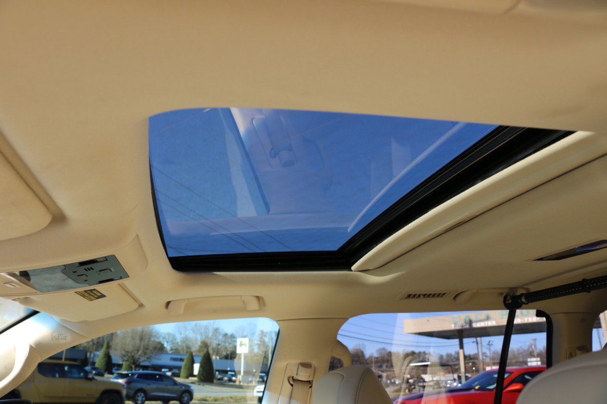 Used 2018 Lexus LX 570 4WD image 28