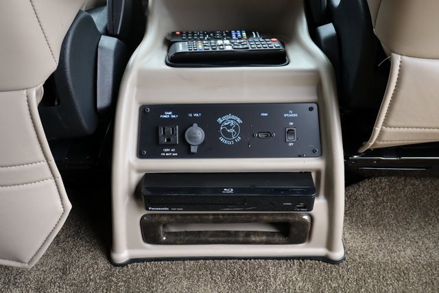 Used 2024 Ford Transit 250 148 High Roof Extended AWD image 12