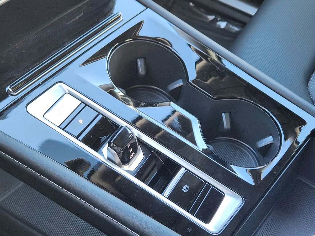 New 2026 Volkswagen Atlas SEL Premium R-Line image 16