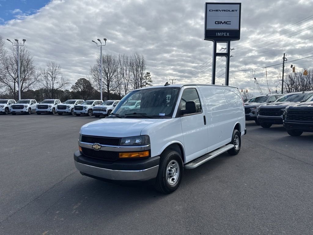 Used 2024 Chevrolet Express 2500 w/ Driver Convenience Package RWD image 1