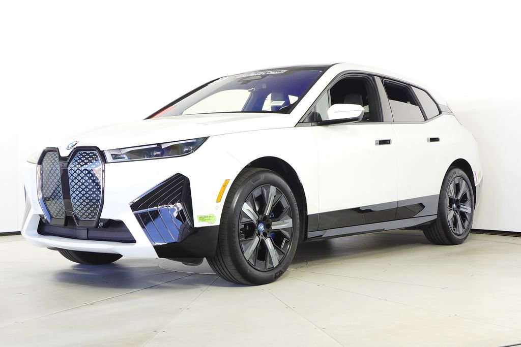 Certified 2023 BMW iX xDrive50 w/ Sport Package AWD/4WD image 2