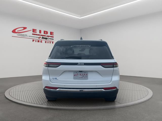 Used 2022 Jeep Grand Cherokee Limited 4xe w/ Luxury Tech Group II AWD/4WD image 9