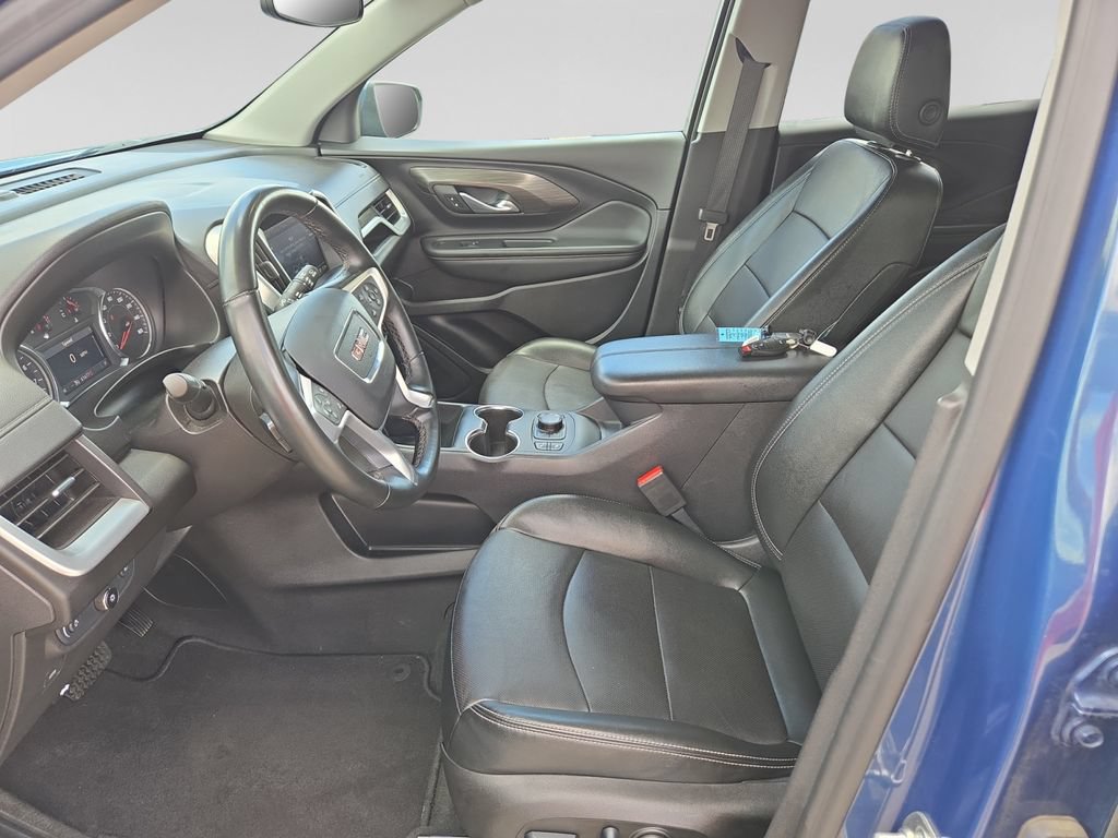 Used 2024 GMC Terrain SLT AWD/4WD image 14
