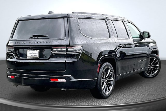Used 2024 Jeep Grand Wagoneer L Series II w/ Quick Order Packagew 28T AWD/4WD image 6