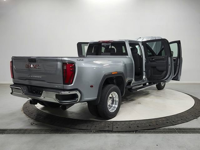 New 2026 GMC Sierra 3500 SLT w/ SLT Convenience Package AWD/4WD image 15